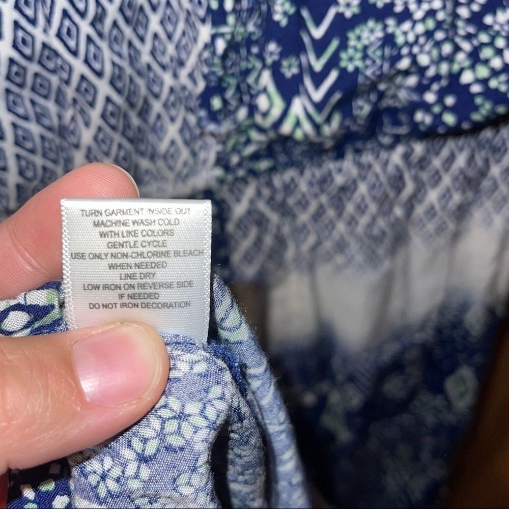 Embroidered Halter Style Maxi Dress - Picture 5 of 6